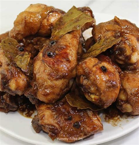 Adobong Manok Recipe (Filipino chicken in vinegar sauce).